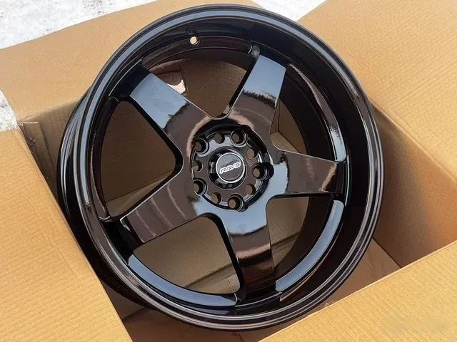 Powcan 8.5×R18 5×114.3