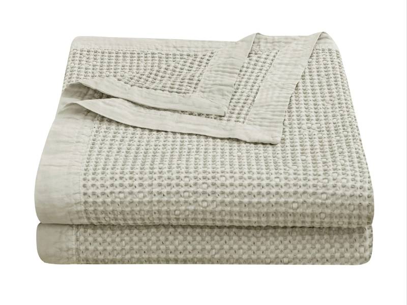 Picture of Stonewashed Cotton Waffle Queen Coverlet Set