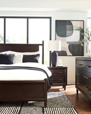 Picture of Dantenton Queen Size Bed