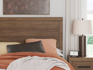 Picture of Jonnifer Full Size Bed