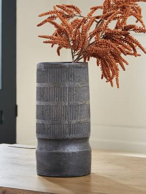 Picture of Beninworth Vase