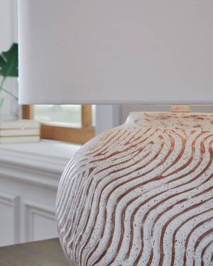 Picture of Vien Table Lamp