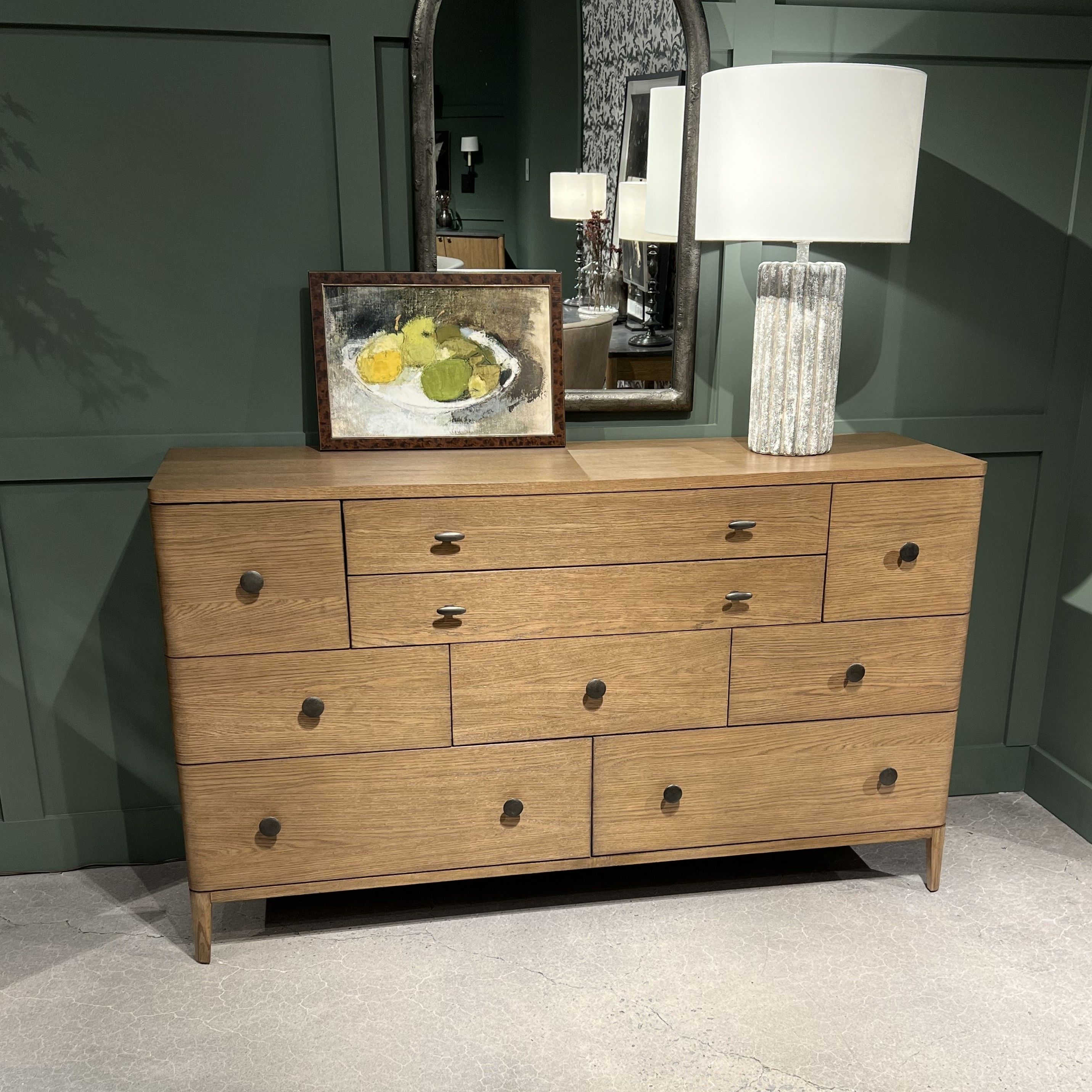 Picture of Dilworth Dresser
