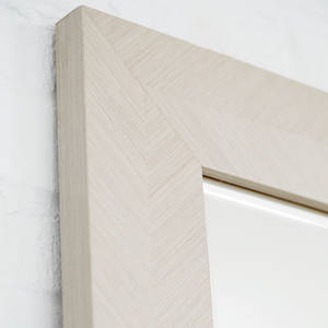 Picture of Axiom Mirror