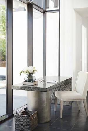 Picture of Linea Desk