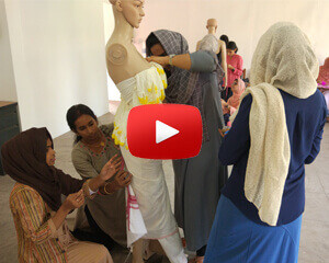 Mannequin Draping by Team Staunch Ladies Mannequin Draping by Team Staunch Ladies
