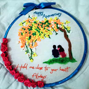 Hold me close to your heart Hold me close to your heart
