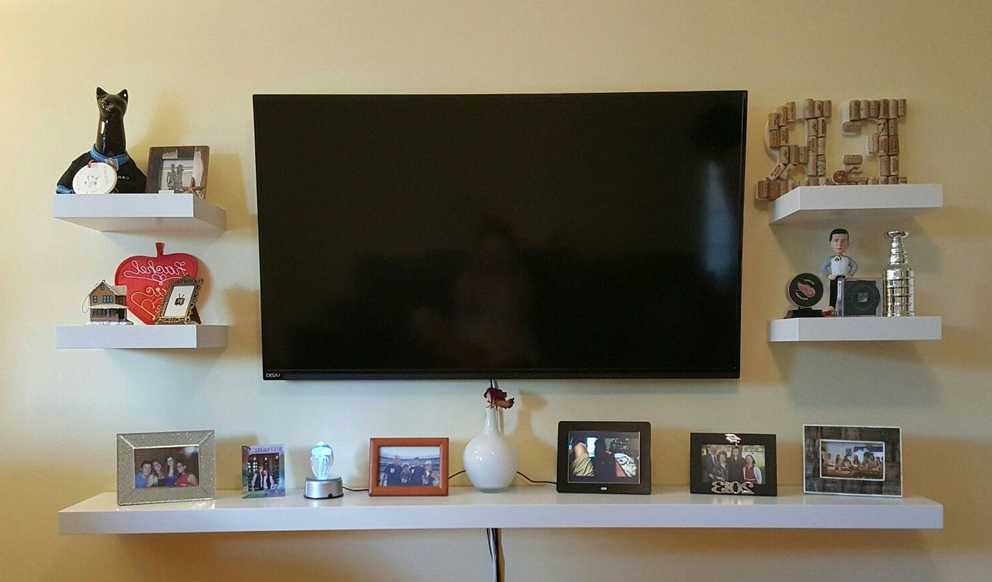Featured Image of Shelves For Tvs On The Wall