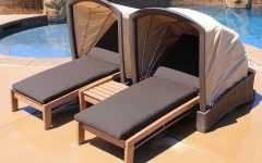 Chaise Lounge Chair with Canopy