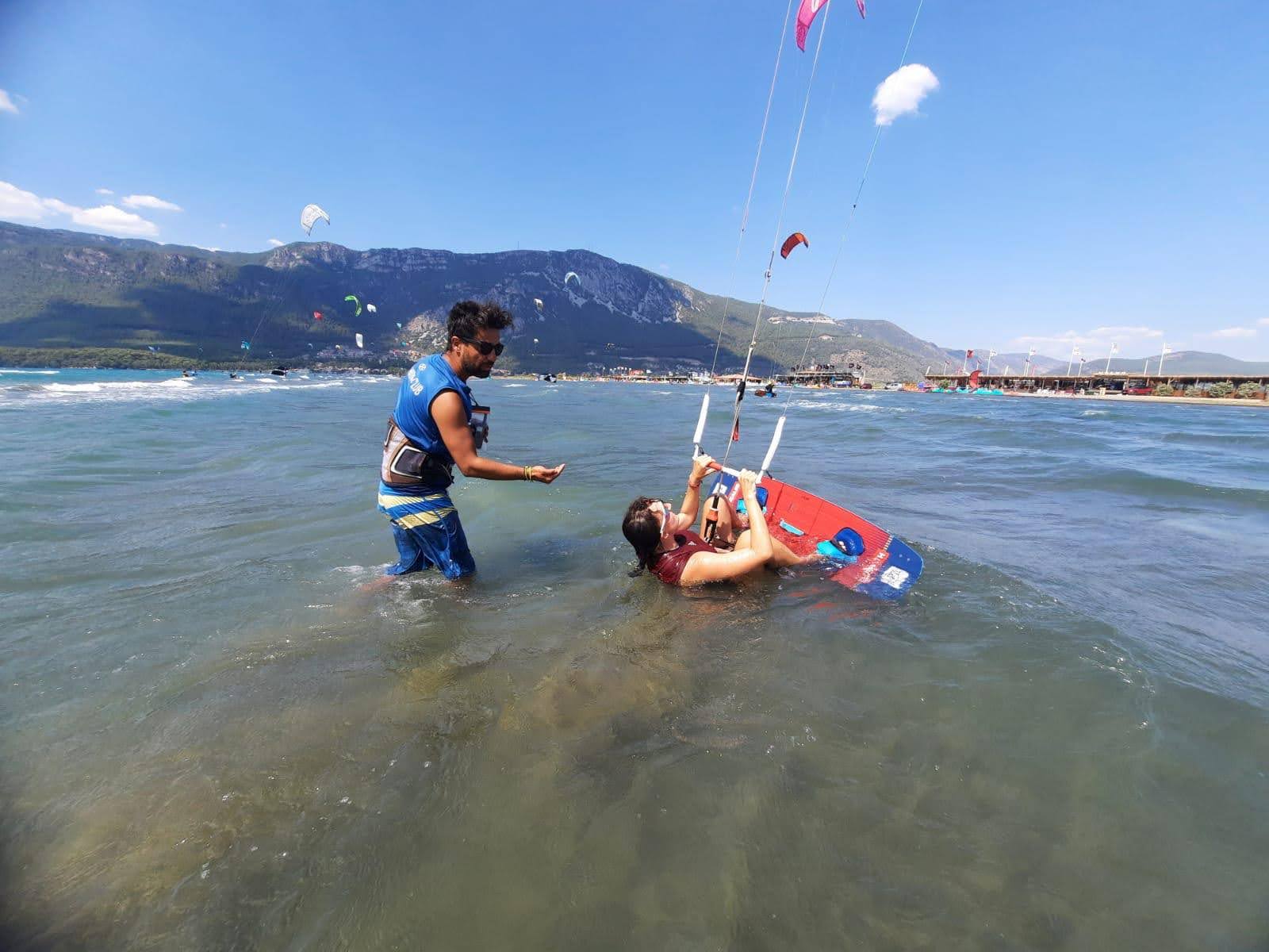 Fly into a kitesurf lesson