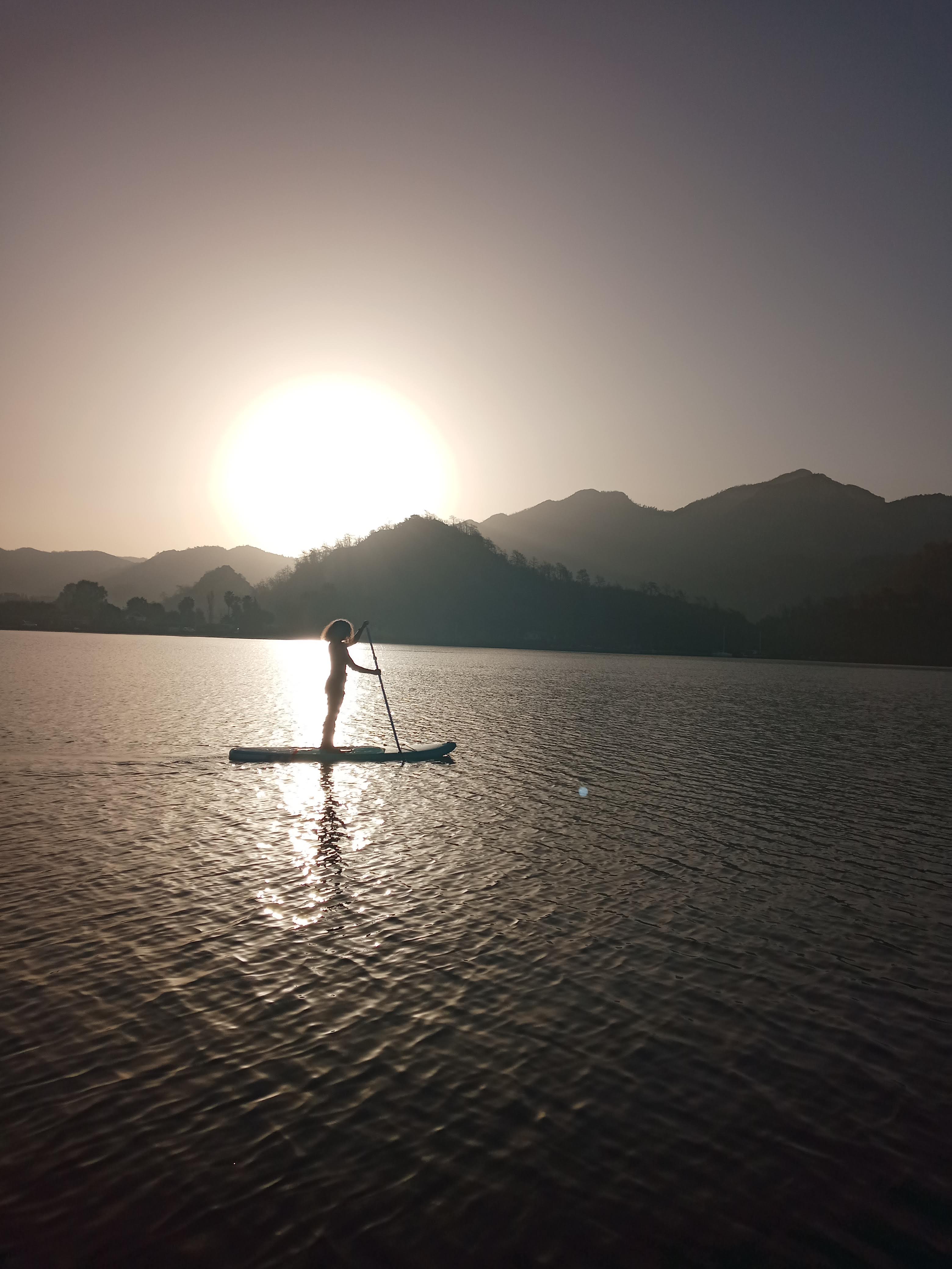 Ride the tranquil ocean with a SUP class