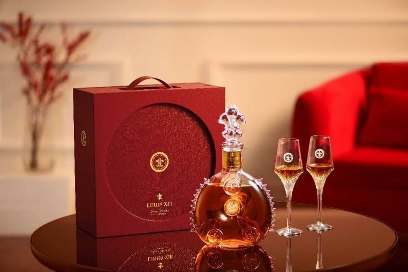 人頭馬路易十三水晶酒瓶