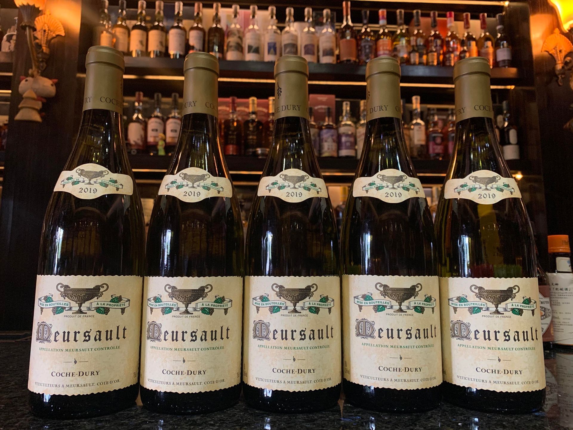 Coche-Dury Meursault 與 Corton-Charlemagne 香港白酒回收估價指南封面圖