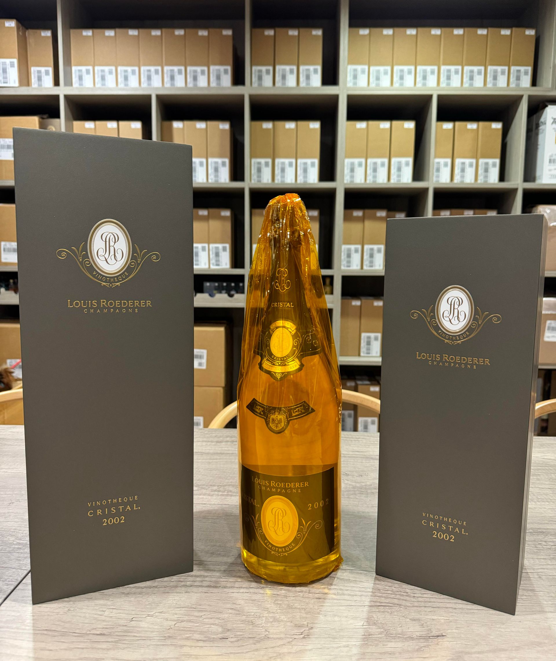Cristal 水晶香檳黃色玻璃紙水位封口 L0 代碼與原盒檢查示意圖