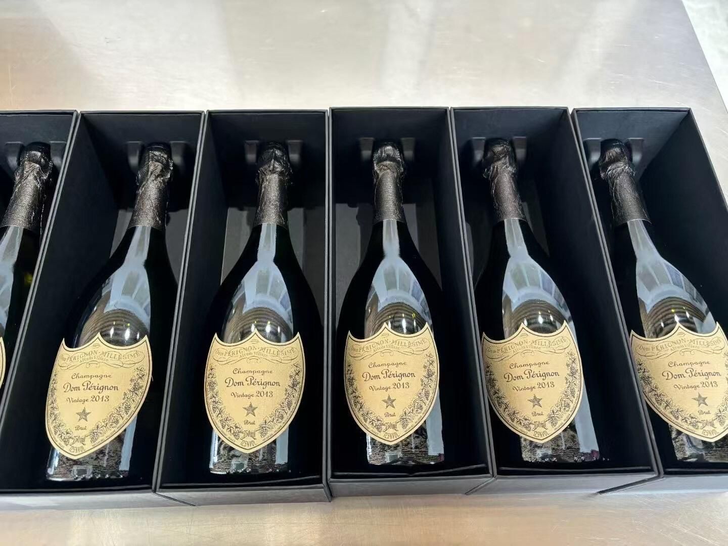 Dom Pérignon 不同全盛期與年份層級示意圖