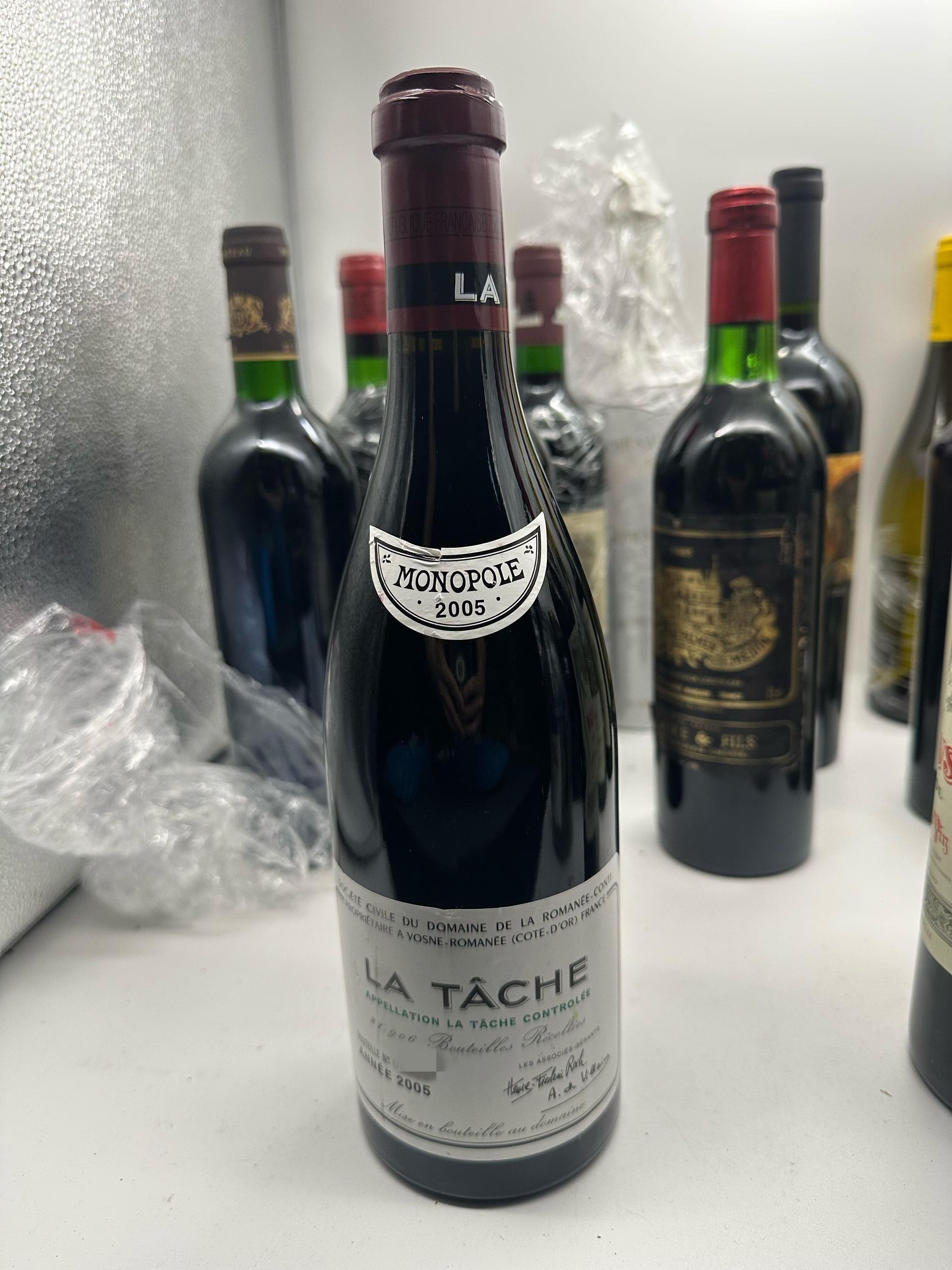 La Tâche 布根地瓶型液位 ullage 檢查示意圖