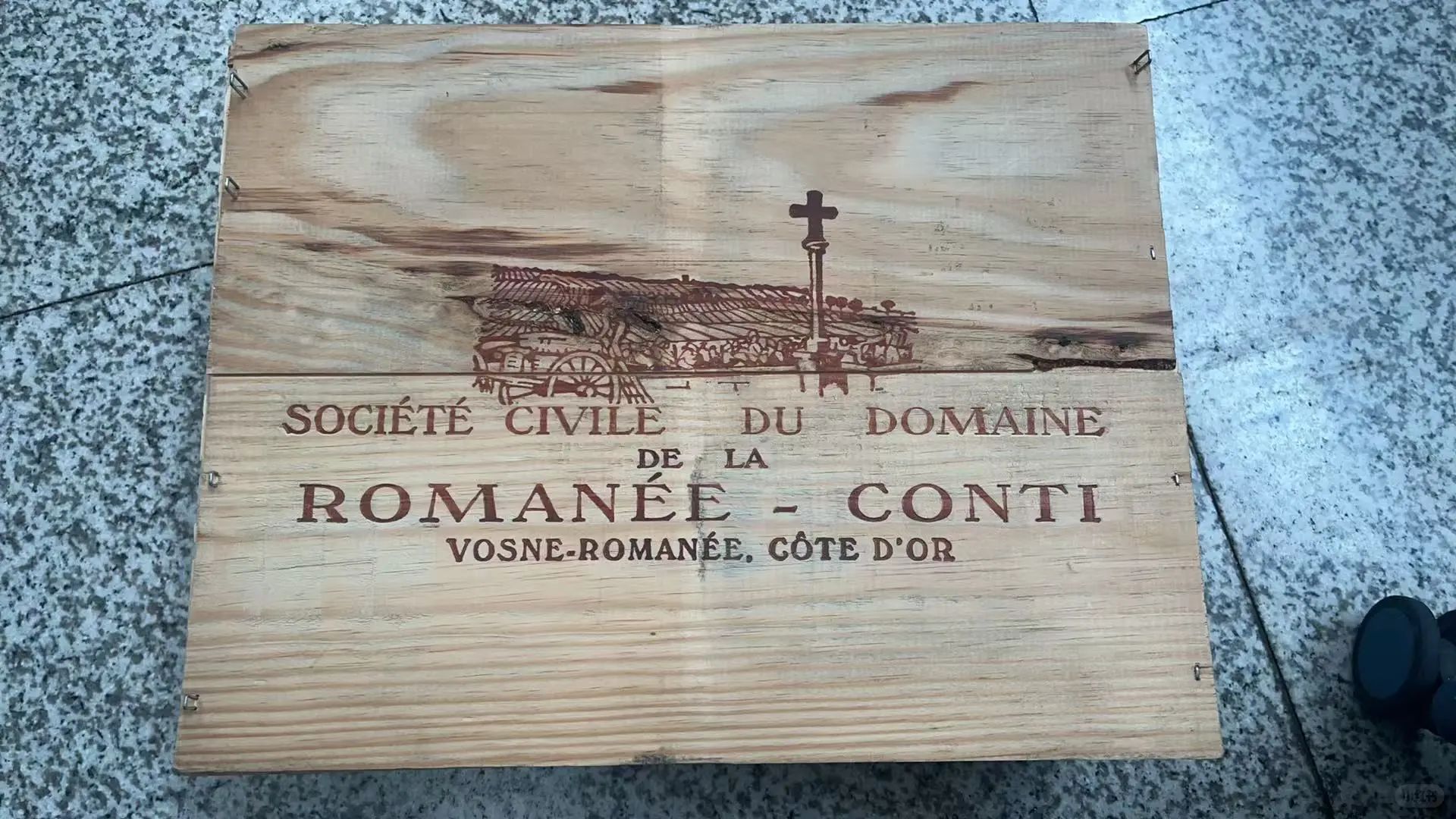 DRC 原裝木箱與封條細節