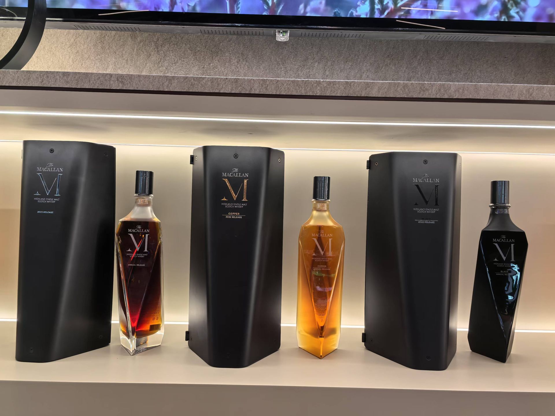 Macallan M Decanter 標準版 M Black M Copper 水晶瓶系列
