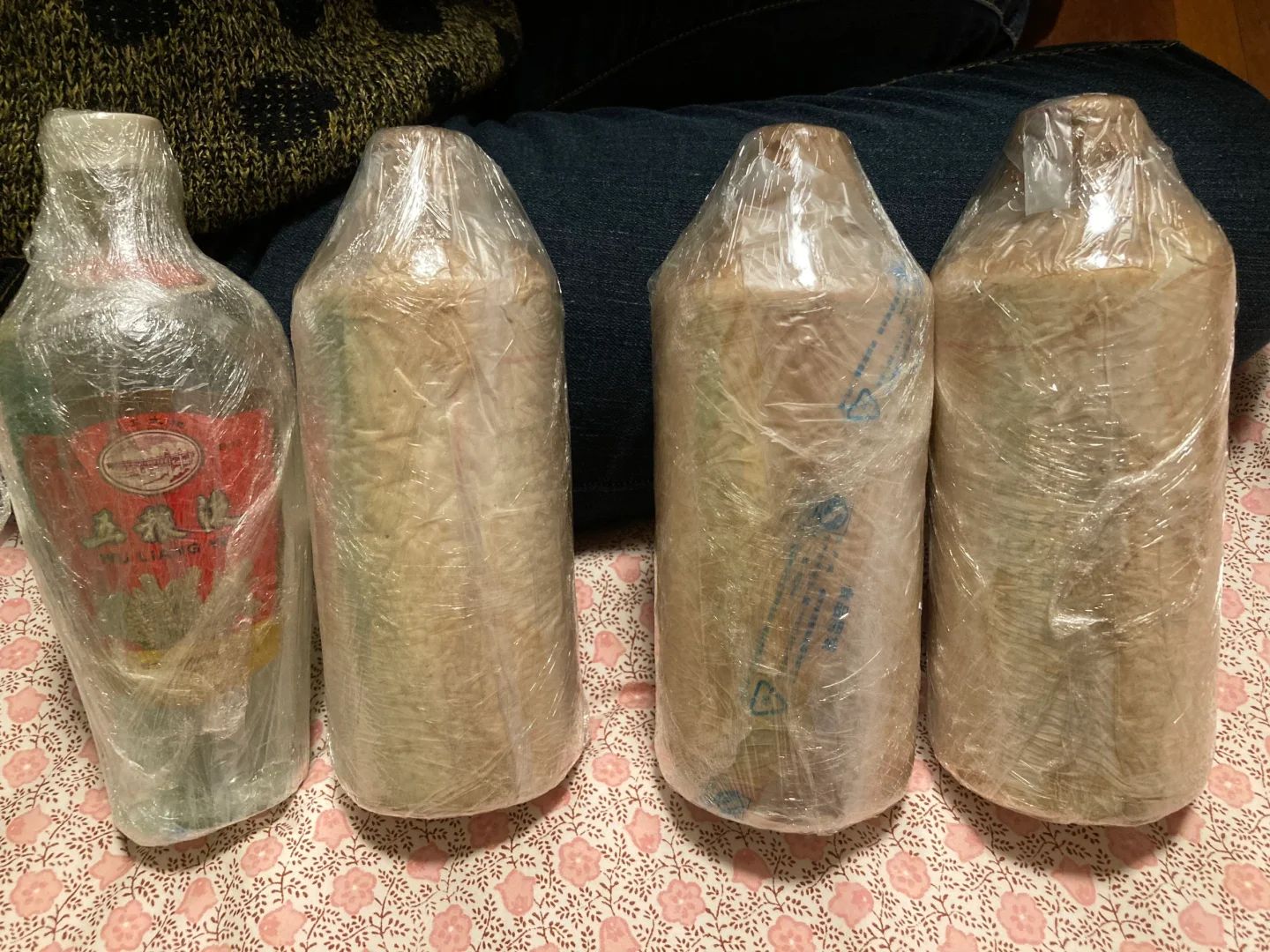 茅台家庭封存PTFE生料帶直立避光儲存示意圖