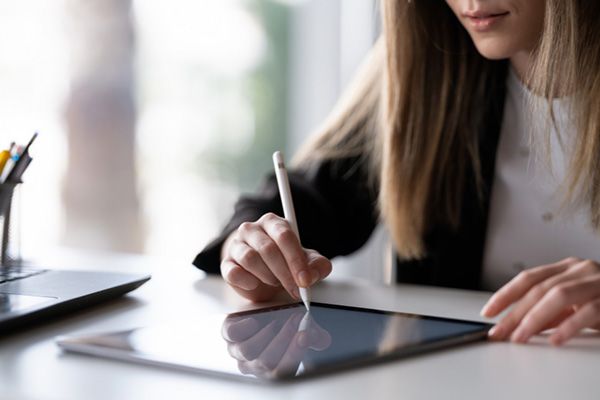 簽署酒類回收協議書