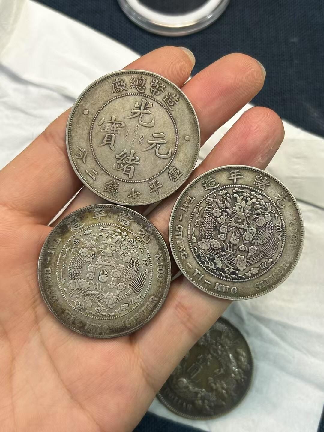 銀元品相與包漿示意圖