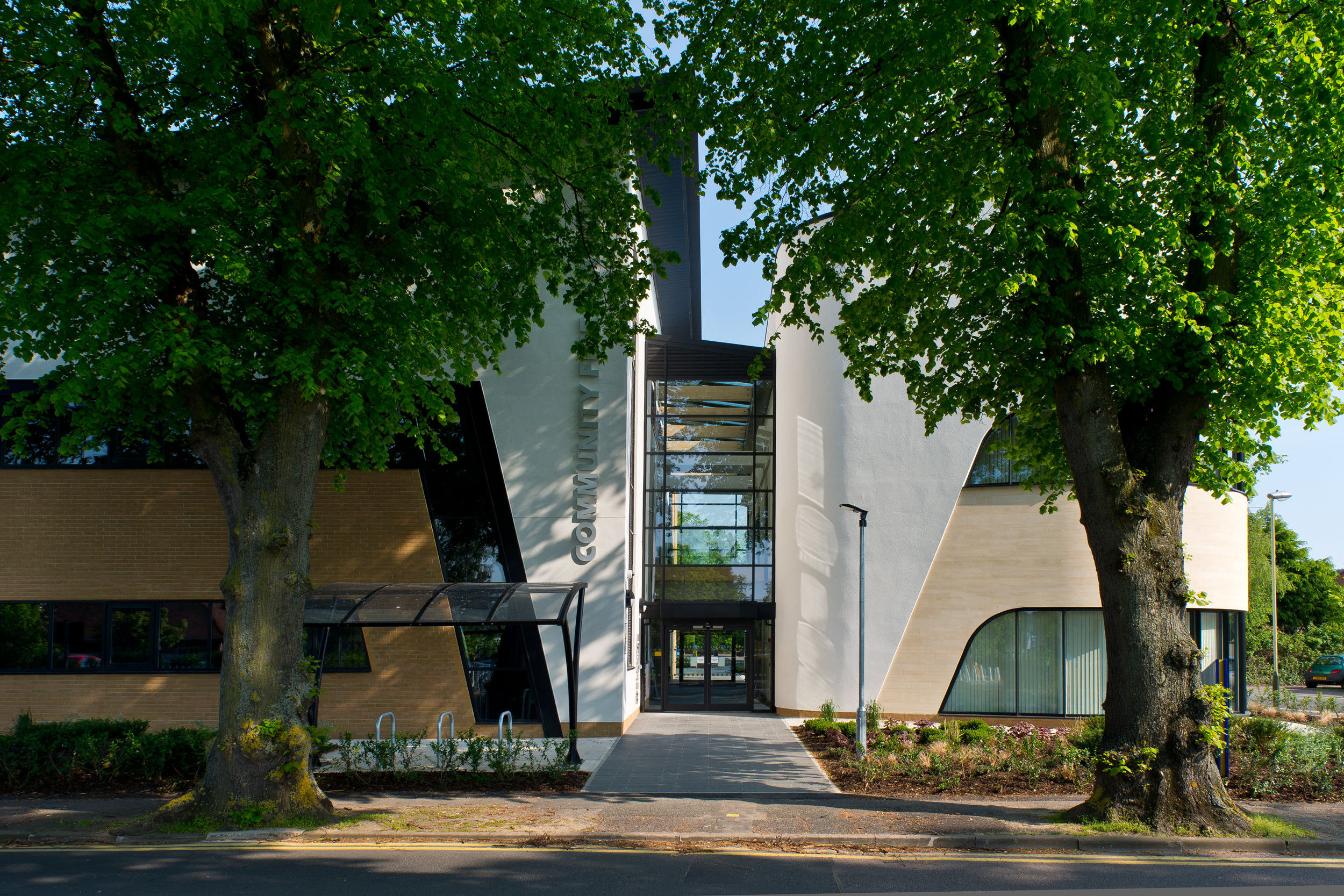 keynsham-road-fire-station-exterior-building-services