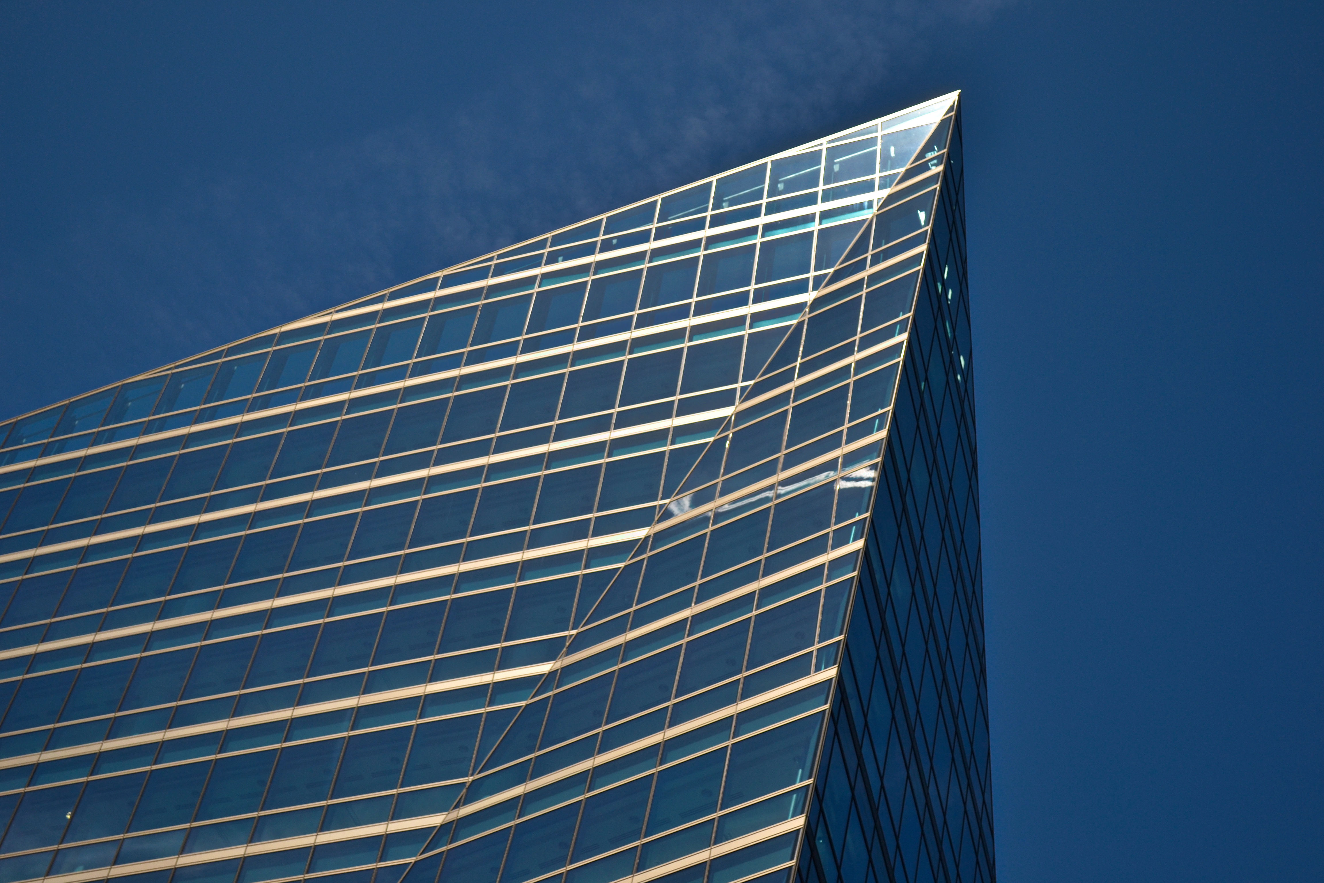 A view of the top corner of 62 Buckingham Gate