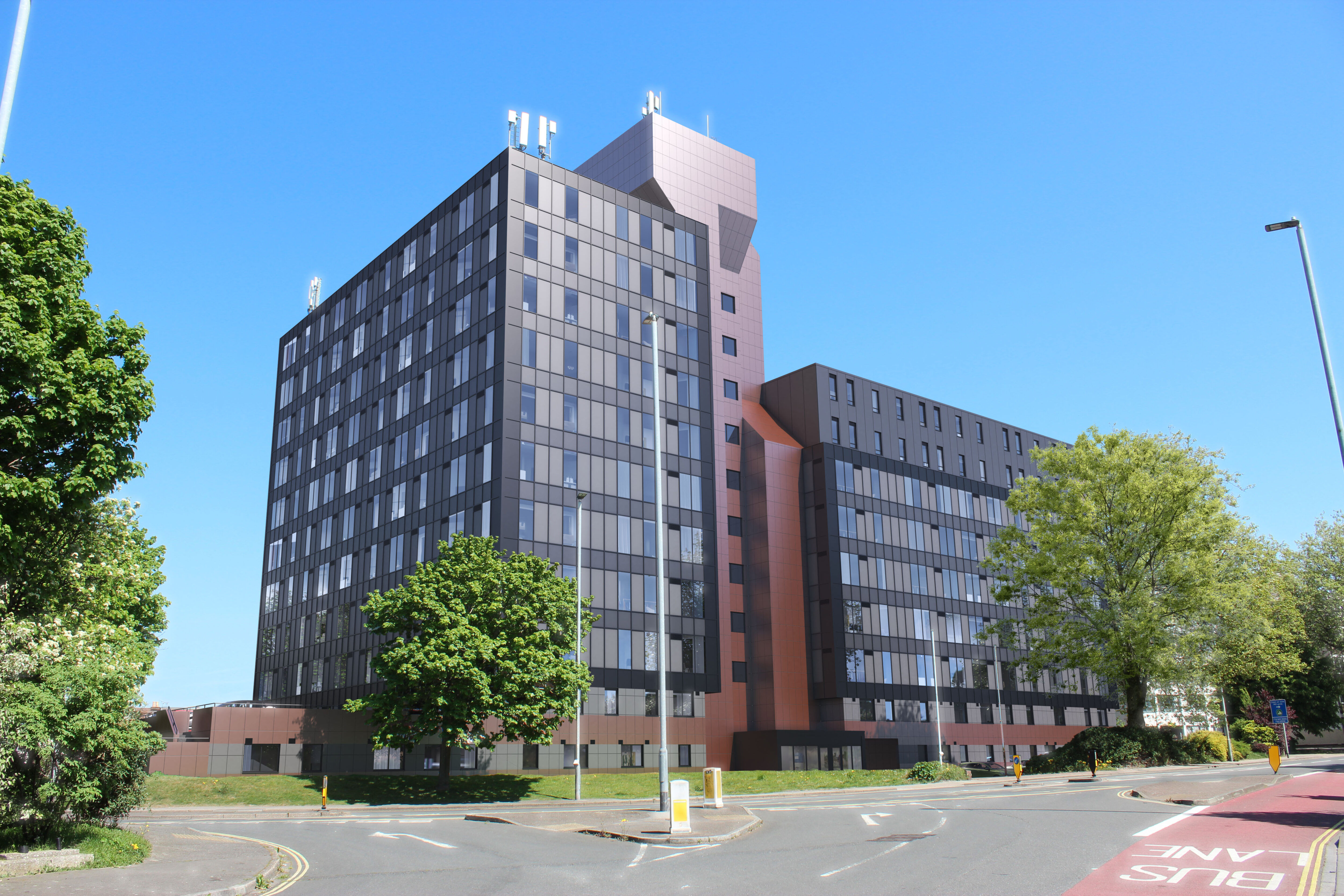 Sustainable building design example demonstrating energy performance optimisation