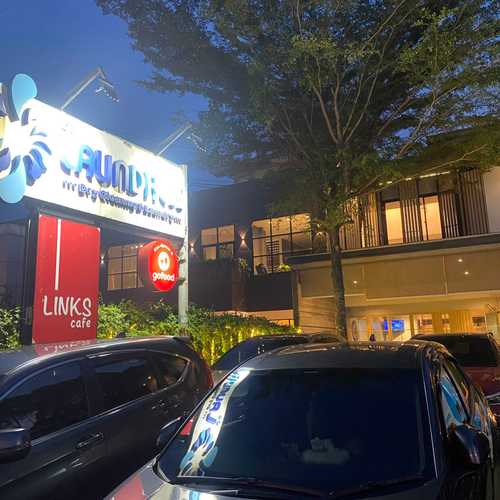  Links Cafe, Teuku Daud
