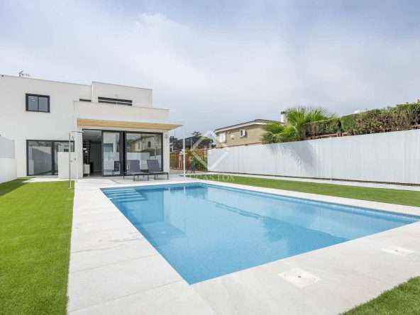 Villa for sale in Valencia