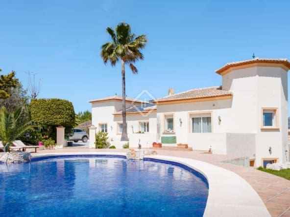 villa for sale in Javea