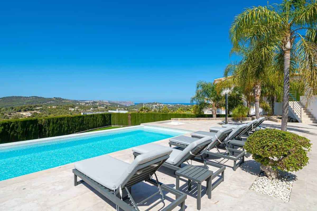 Villa for sale in Javea