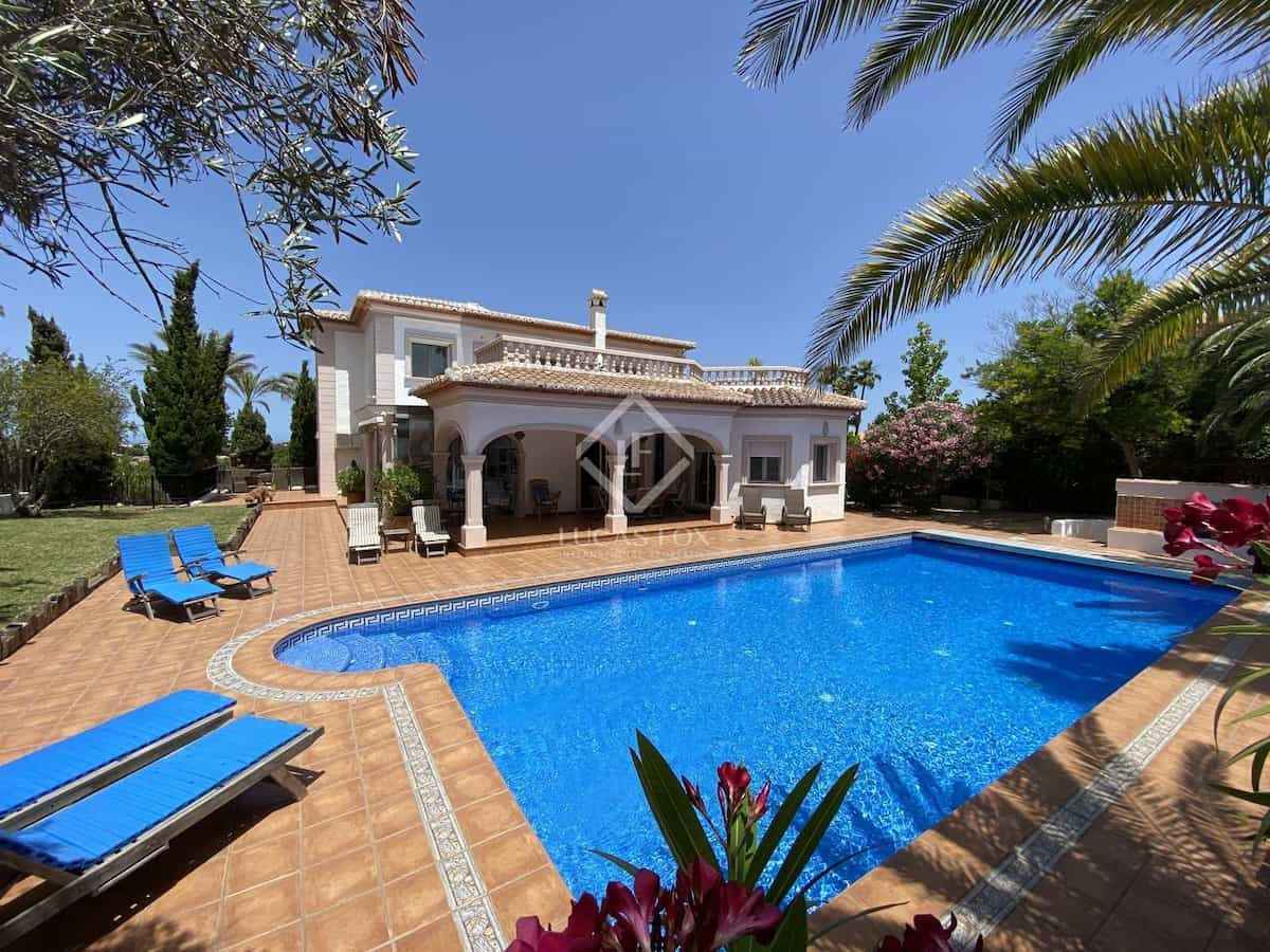 villa for sale in javea