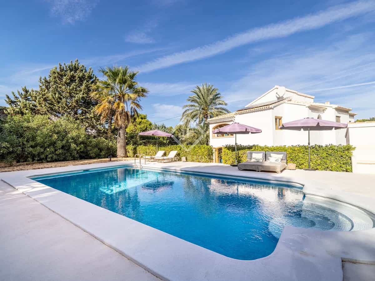 villa for sale in javea