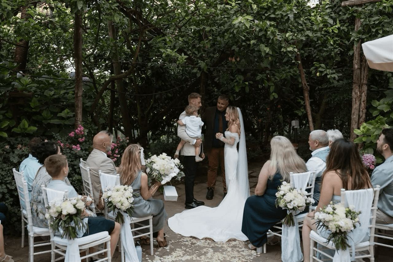Marriage Celebrant 101 – What Does a Celebrant Do?