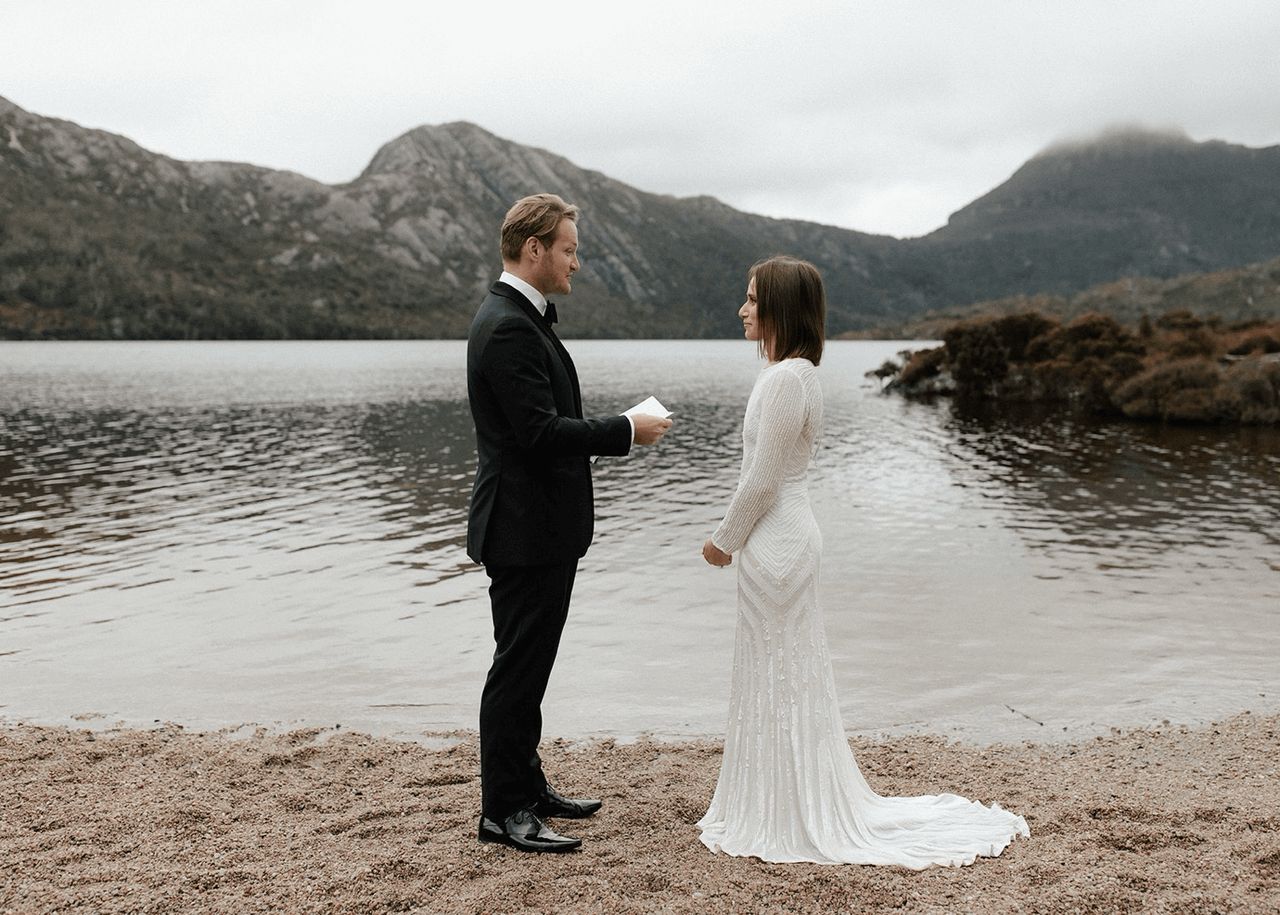 Josh exchanging vows with April ⌘