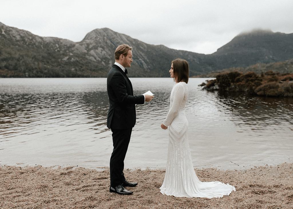 Josh exchanging vows with April ⌘