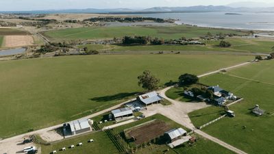 Rayburn Farm 360 tour