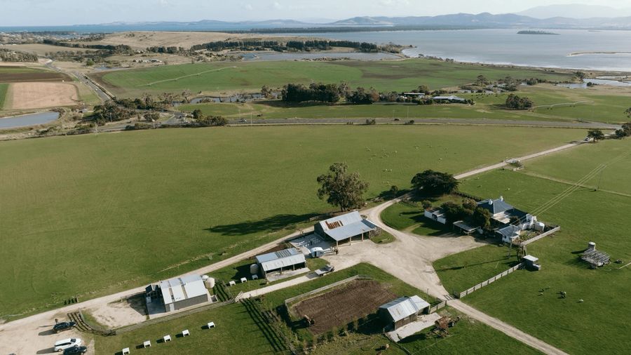 Rayburn Farm 360 tour