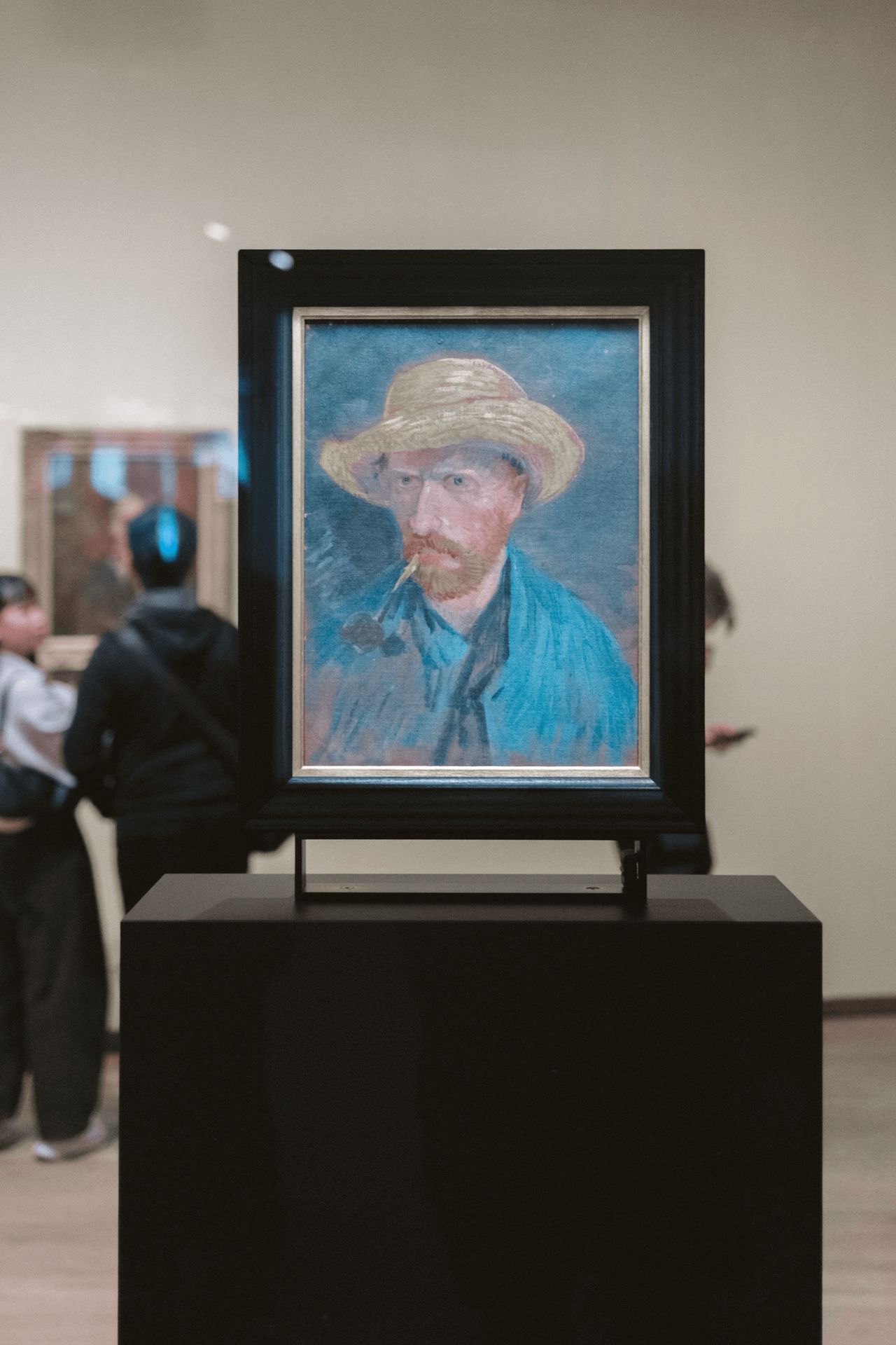 Van Gogh self portrait at the museum ⌘