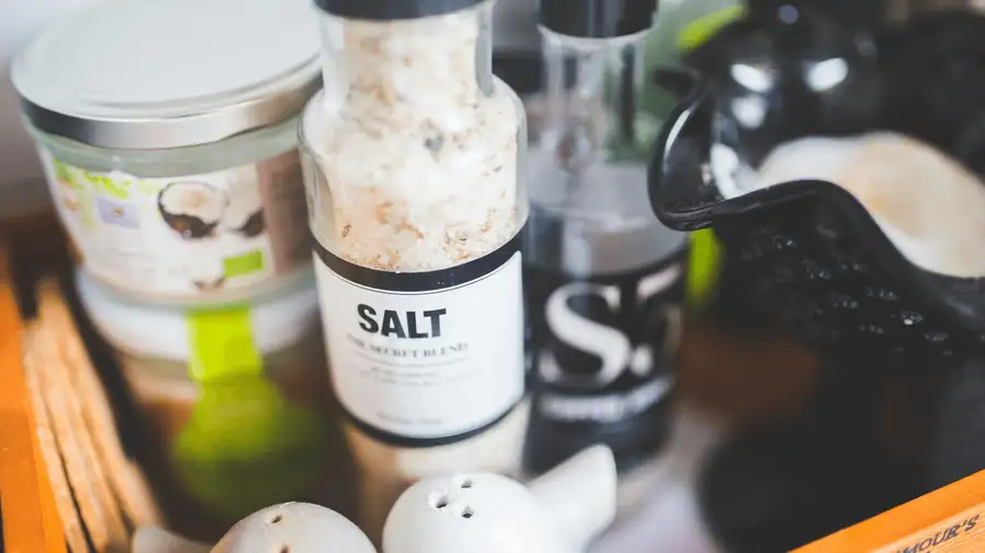 A wedding full of condiments