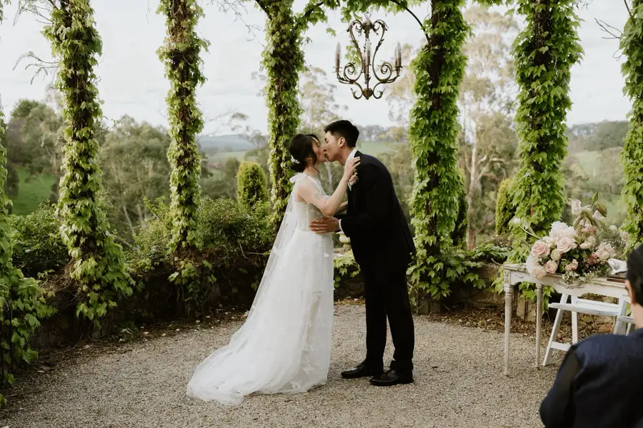 5 BS facts about weddings everyone thinks are true