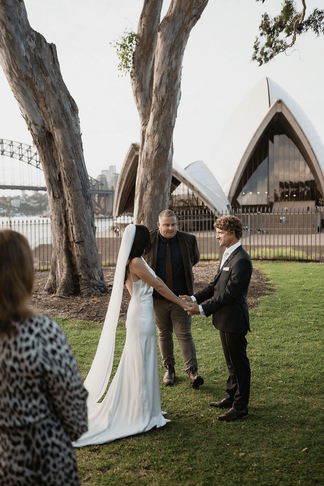 Wedding celebrant in Sydney