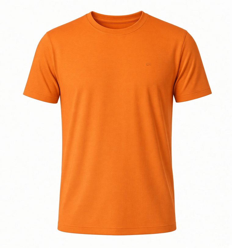 Mockup da Camiseta Essencial laranja