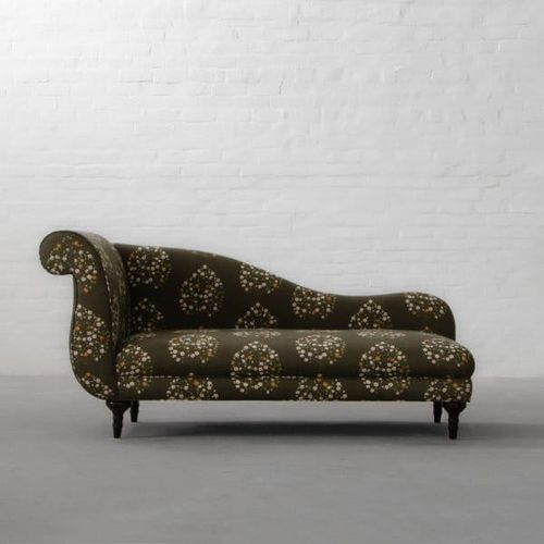 Amer Chaise Sofa 1