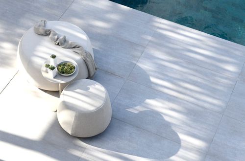 Nomad poufs