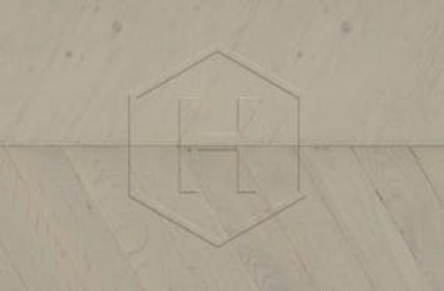 HW3190 Willow 35° Chevron Pattern Rustic Grade 305mm x 1672mm Engineered Wood Flooring