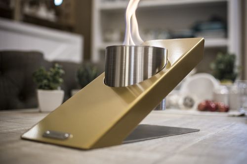 Oblique Tabletop Single