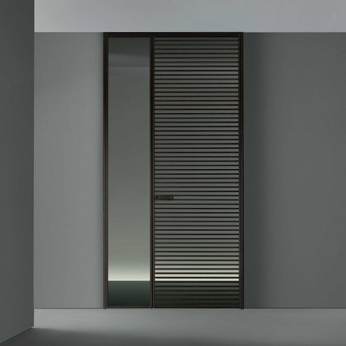 Even Double Swing Door