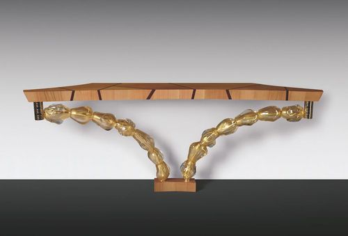 Amaris Table